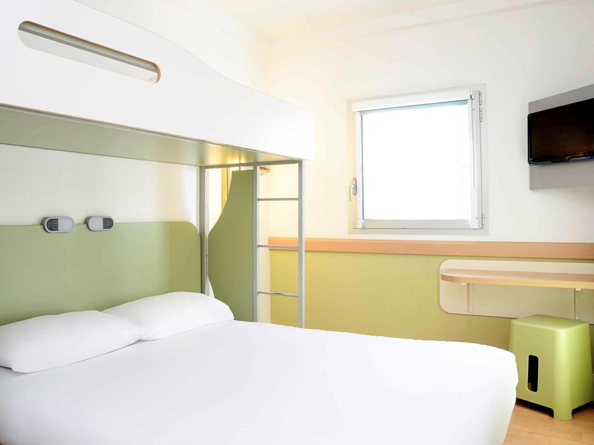 Ibis Budget Portsmouth Exteriér fotografie