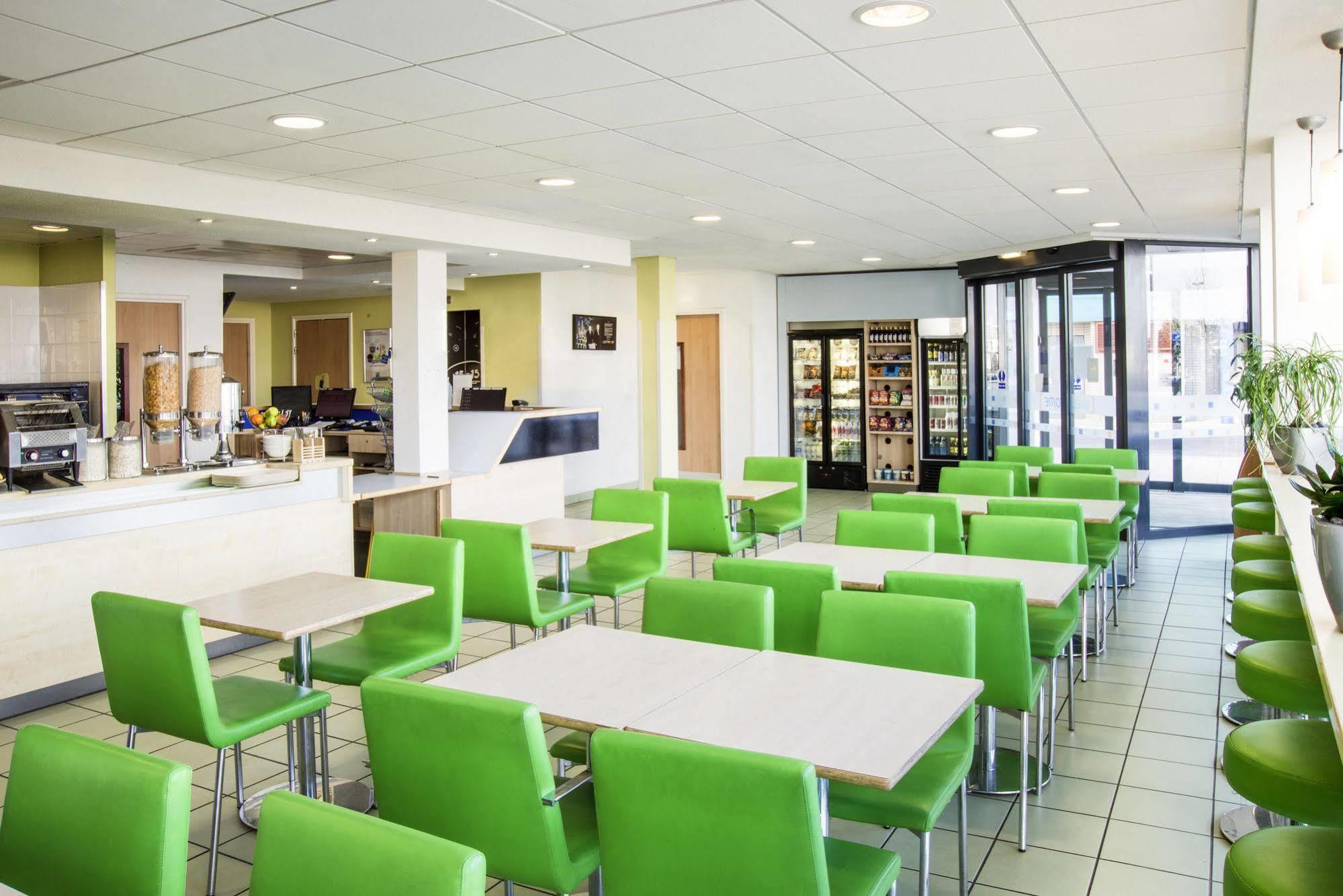 Ibis Budget Portsmouth Exteriér fotografie